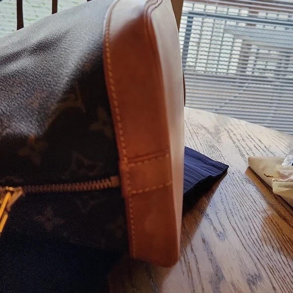 Louis Vuitton Alma Handbag Bundle - Picture 7 of 10